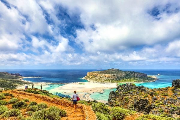 eye-catching-beach-landscape-from-balos-crete-greece-highly-recommend-visiting-when-in-the-island-of_t20_P3LvOr